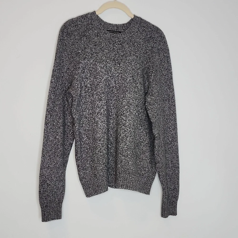 Size small Banana Republic, Gray heathered sweater.